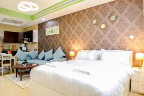 Signature Holiday Homes - Amazing Studio in Hercules Tower, Wadi Al Safa